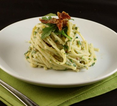 Linguine con rucola e pomodori semisecchi 